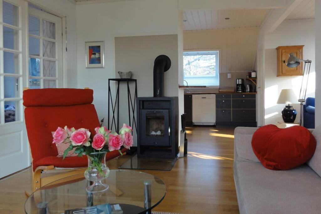 Charming Flat In Cosy * Skudeneshavn